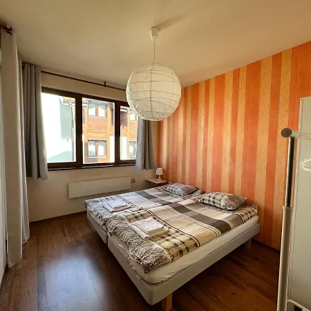 Apartman Neon Luxury Next To The Gondola *