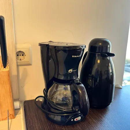 Neon Luxury Next To The Gondola * 班斯科